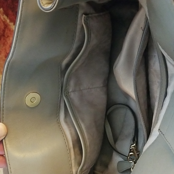 MK leather bag - Picture 7 of 17